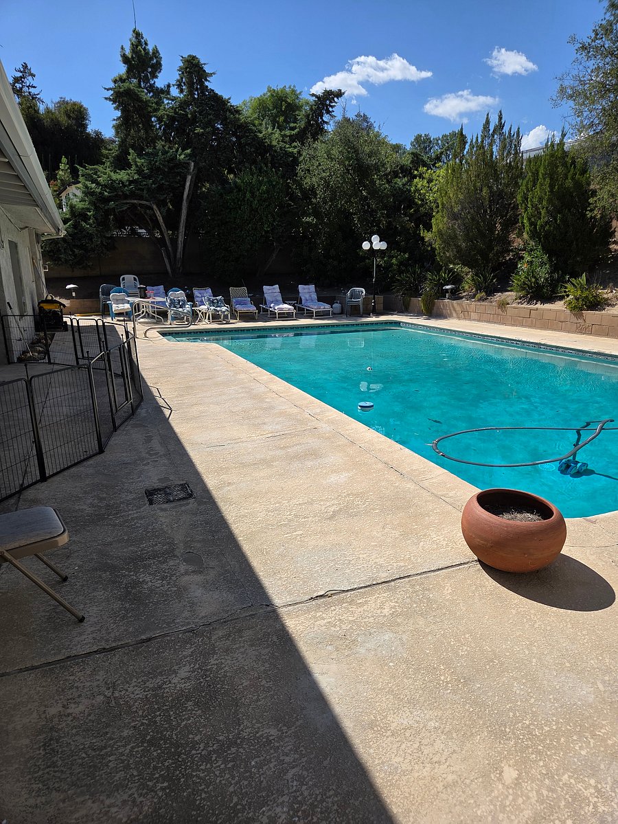 Furnished Finder property 1047378_1 photo 5