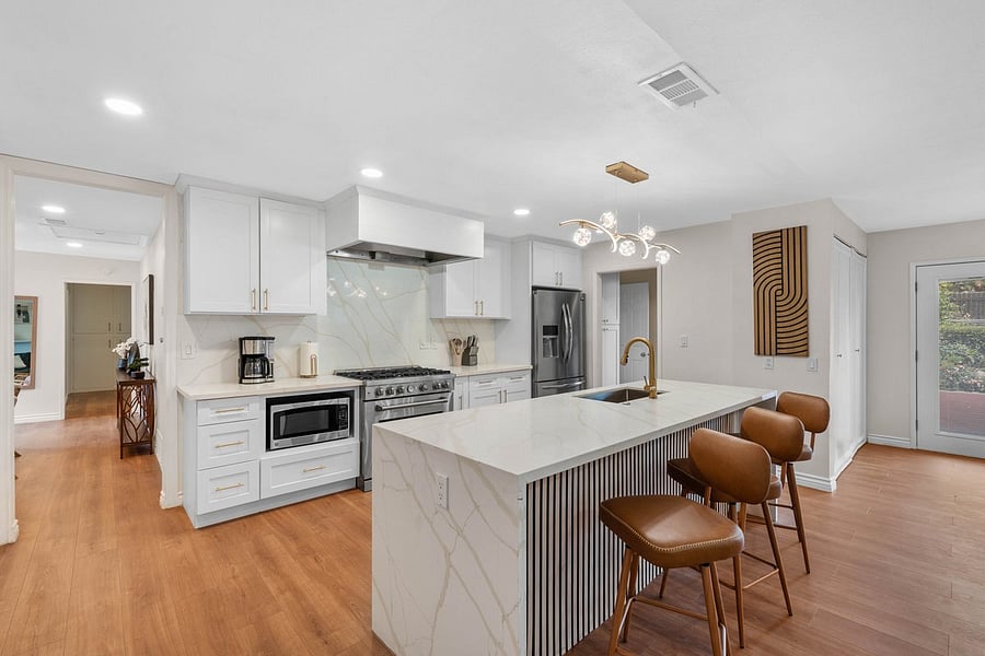 Furnished Finder property 1047386_1 photo 8