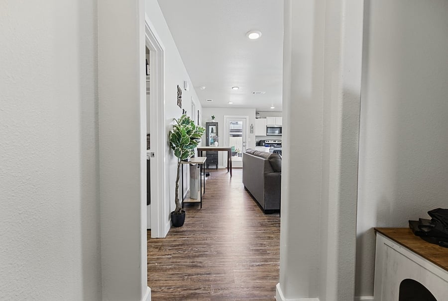 Furnished Finder property 1047400_1 photo 16