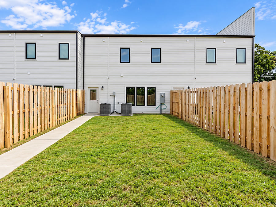 Furnished Finder property 1047443_1 photo 25