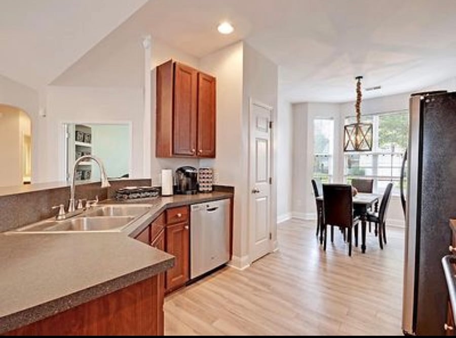 Furnished Finder property 1047449_1 photo 12