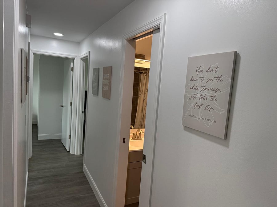 Furnished Finder property 1047482_1 photo 11