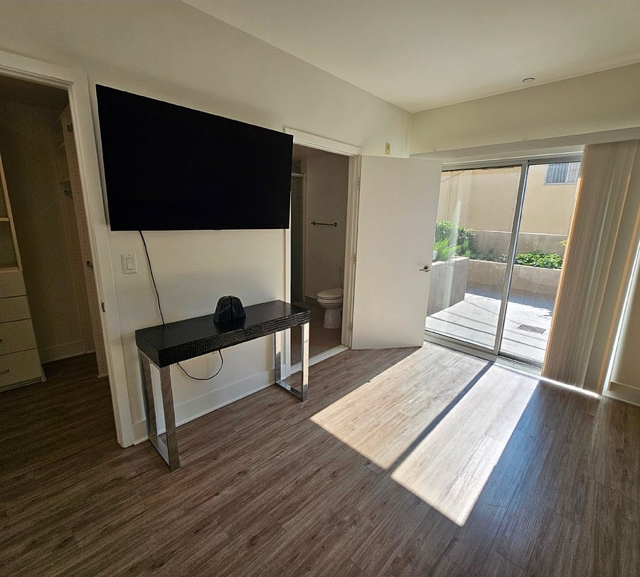 Furnished Finder property 1047501_1 photo 9