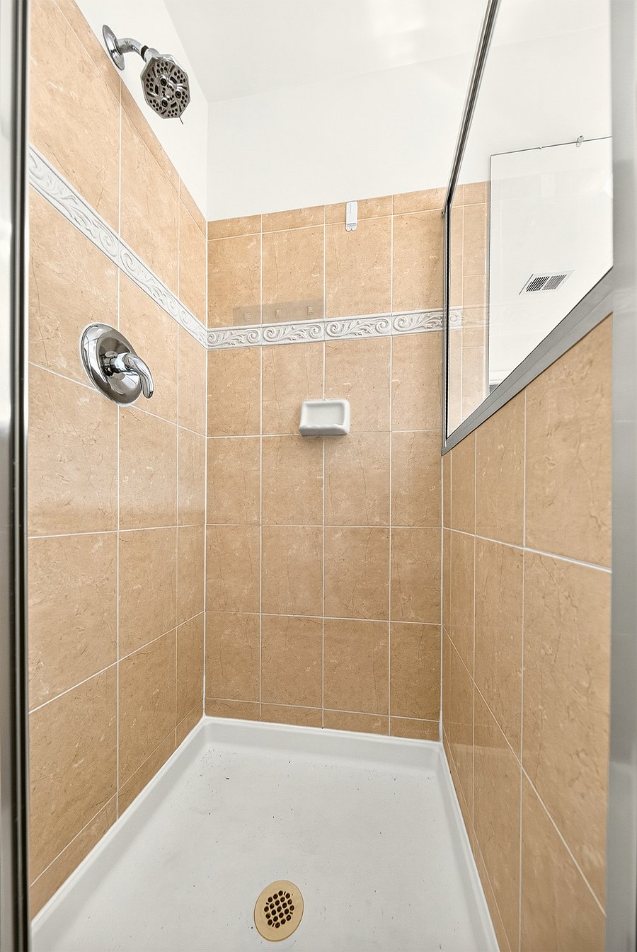 Furnished Finder property 1047502_1 photo 37