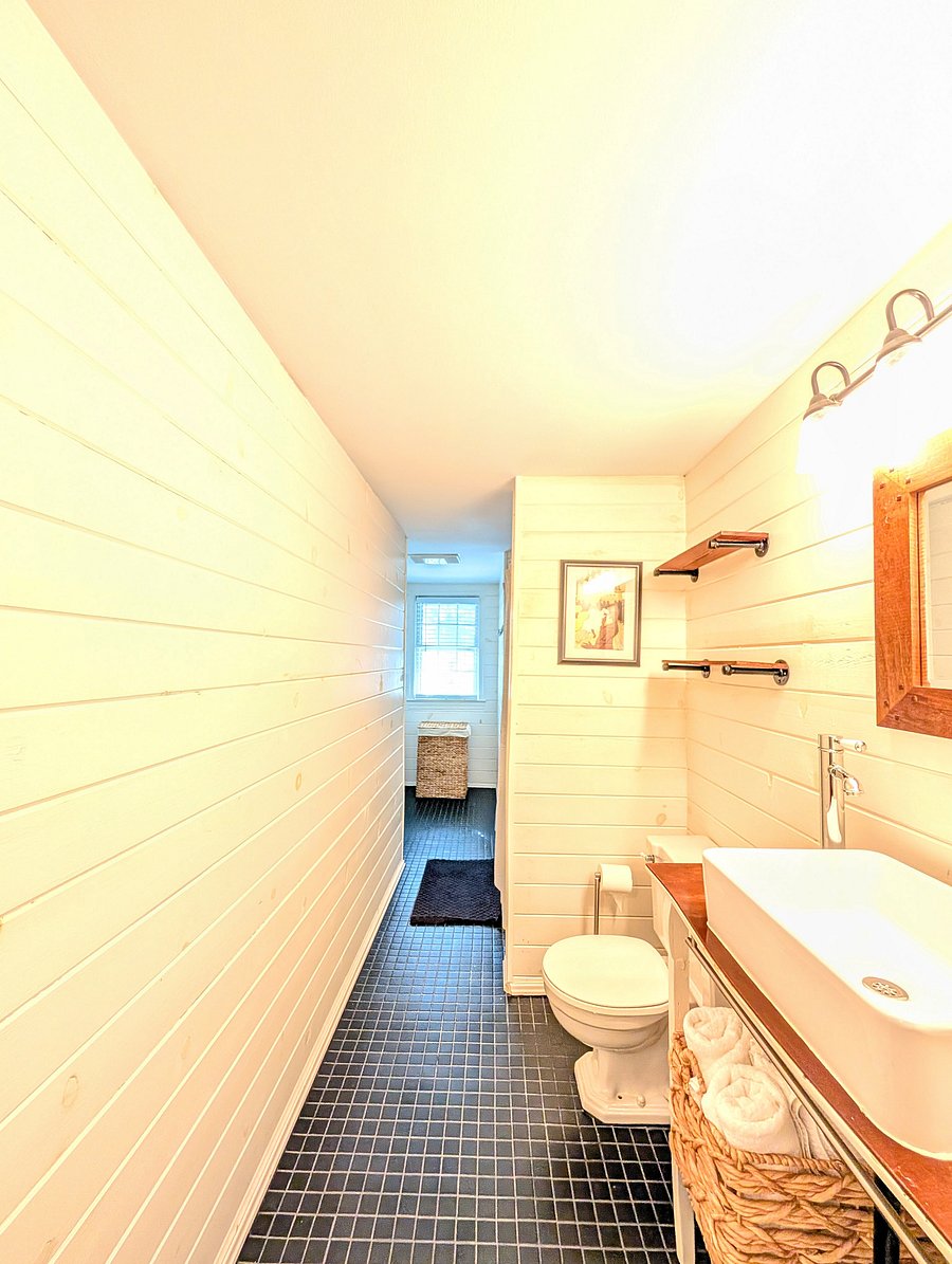 Furnished Finder property 1047503_1 photo 32