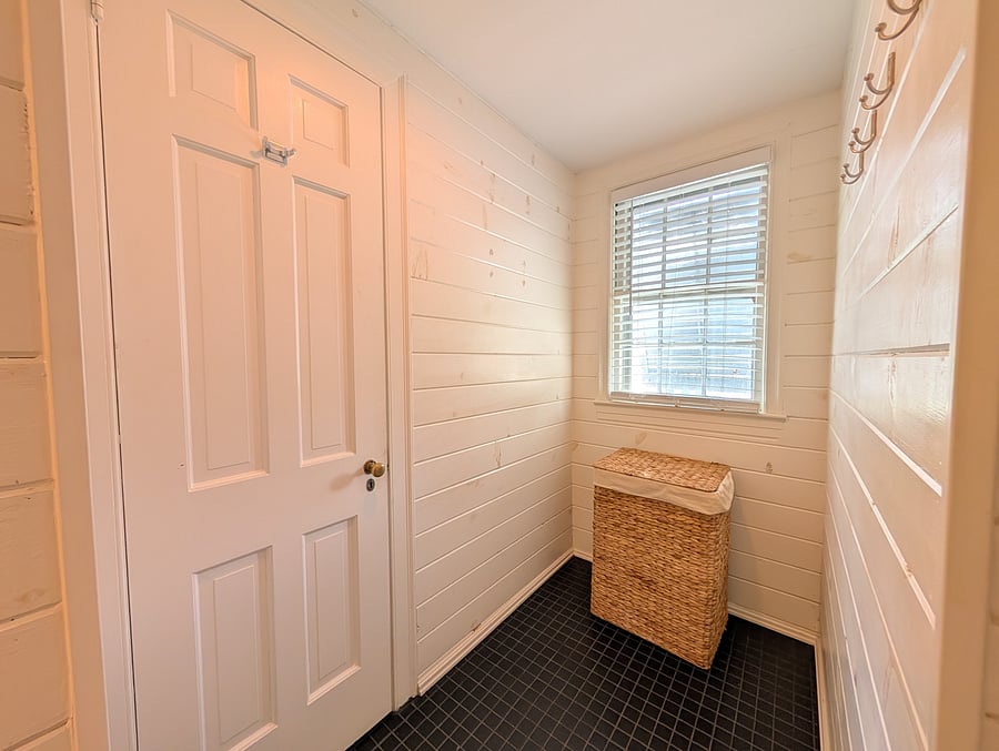 Furnished Finder property 1047503_1 photo 33