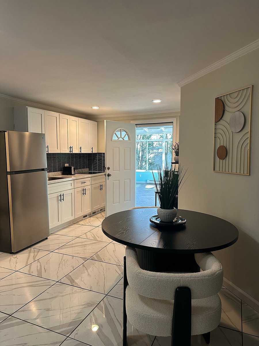 Furnished Finder property 1047520_1 photo 8