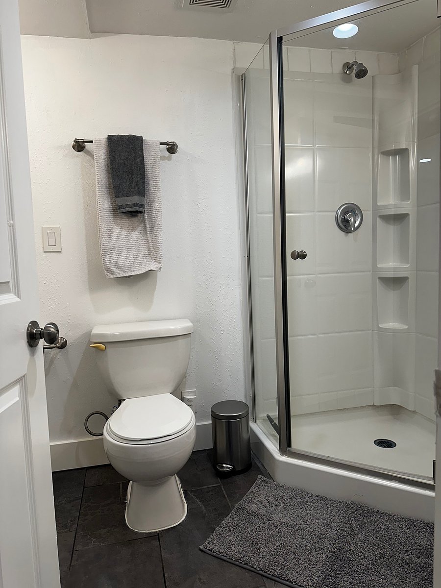 Furnished Finder property 1047526_1 photo 4