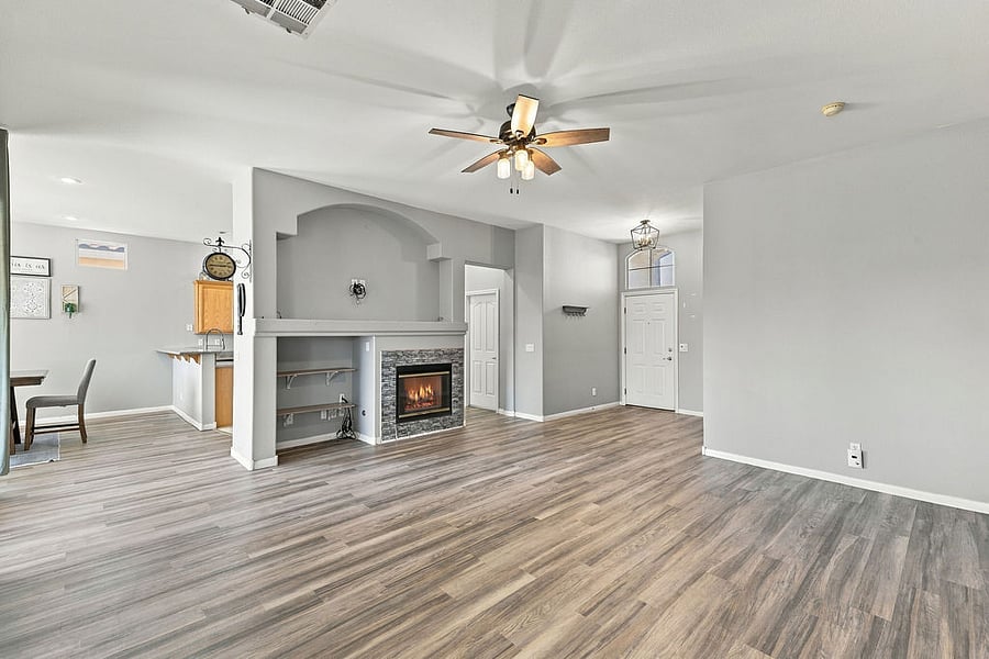 Furnished Finder property 1047535_1 photo 3