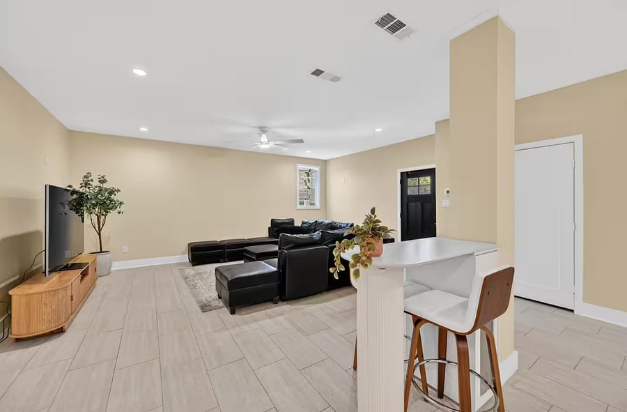 Furnished Finder property 1047543_1 photo 1