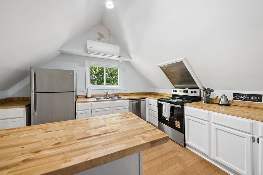 Furnished Finder property 1047575_1 photo 16