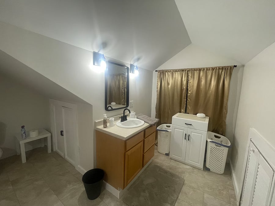 Furnished Finder property 1047596_1 photo 43