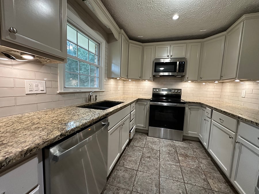 Furnished Finder property 1047605_1 photo 15