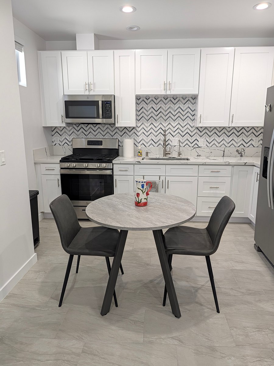 Furnished Finder property 1047616_1 photo 3