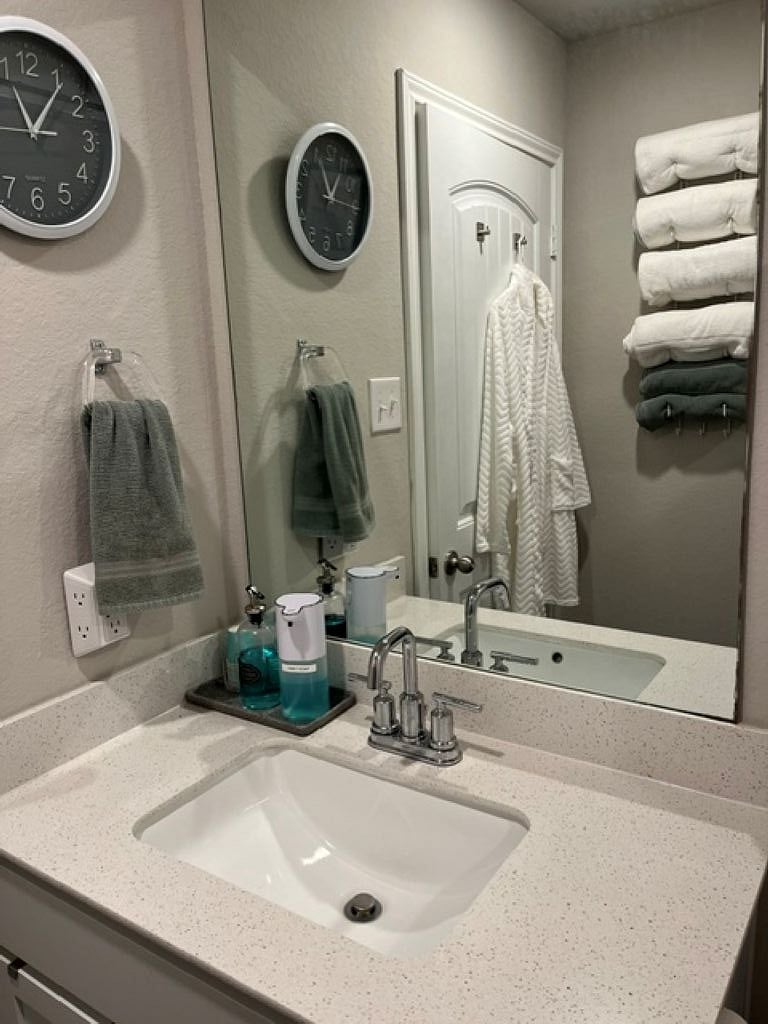 Furnished Finder property 1047637_1 photo 5