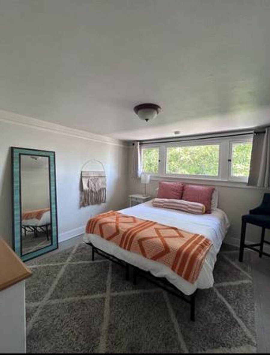 Furnished Finder property 1047650_1 photo 9