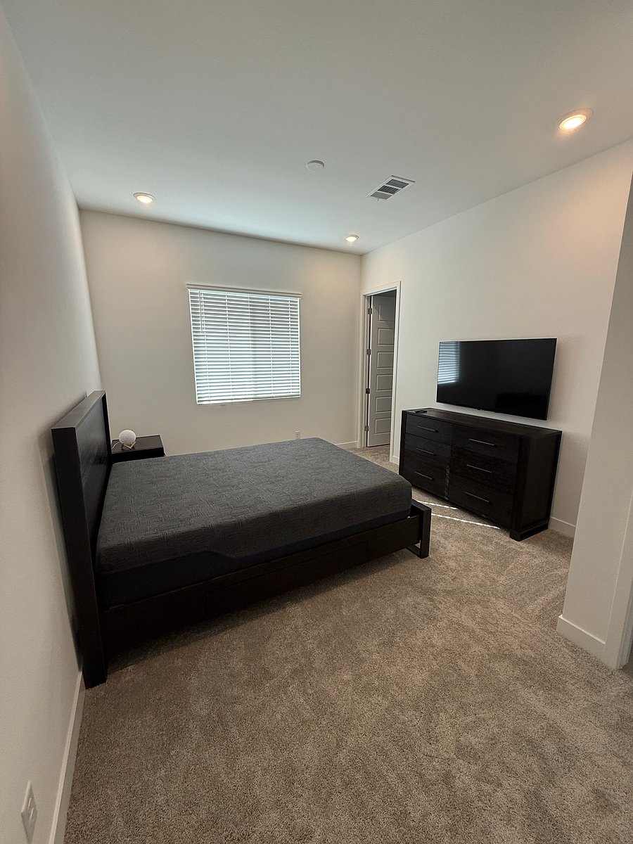 Furnished Finder property 1047651_1 photo 8