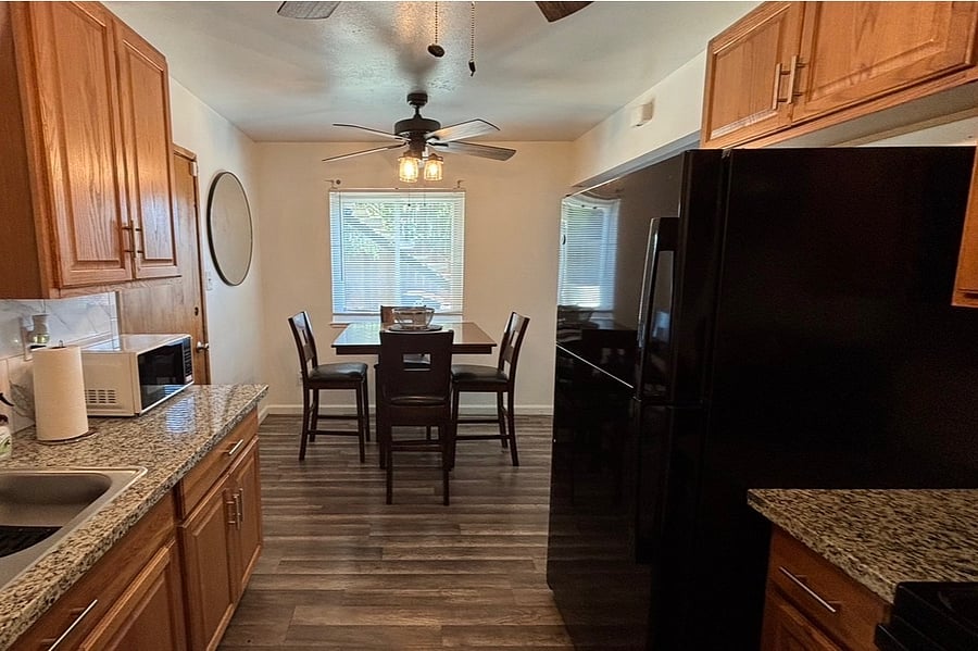 Furnished Finder property 1047653_1 photo 4