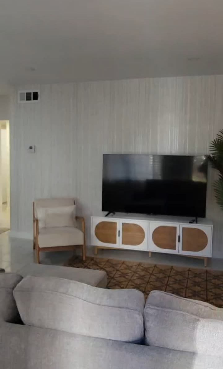 Furnished Finder property 1047672_1 photo 11