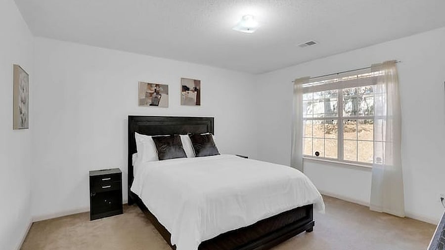 Main bedroom with attached full bathroom