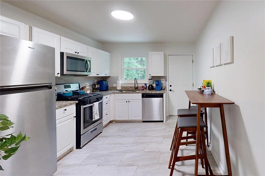 Furnished Finder property 1047717_1 photo 6