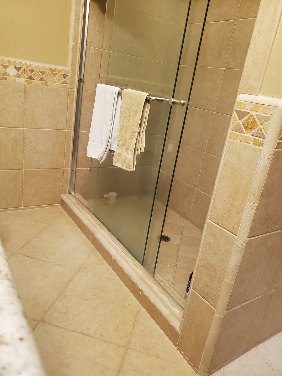 Furnished Finder property 1047747_1 photo 3