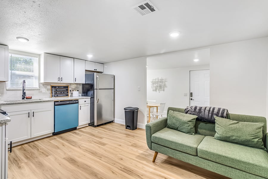 Furnished Finder property 1047751_1 photo 9