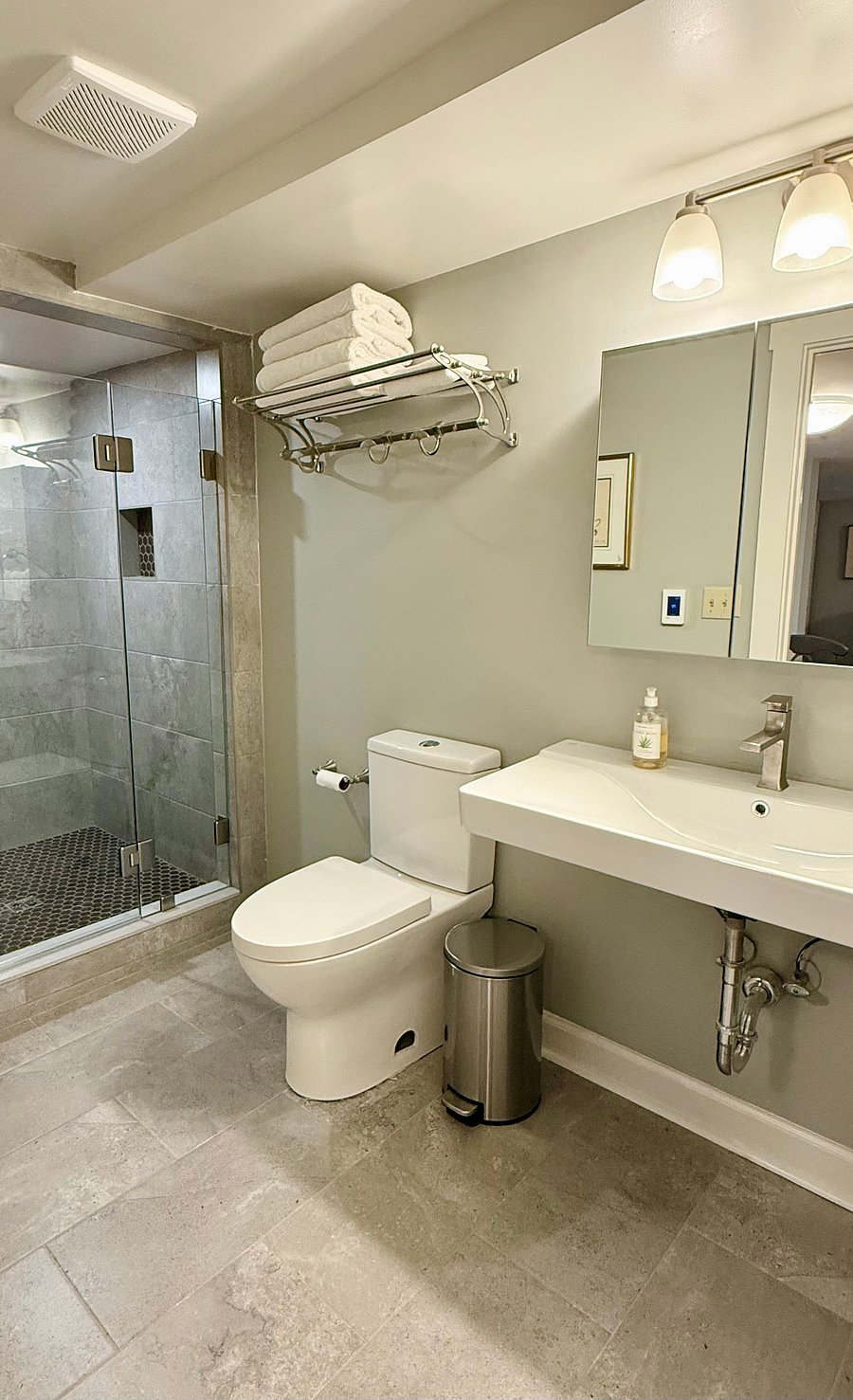 Furnished Finder property 1047754_1 photo 9