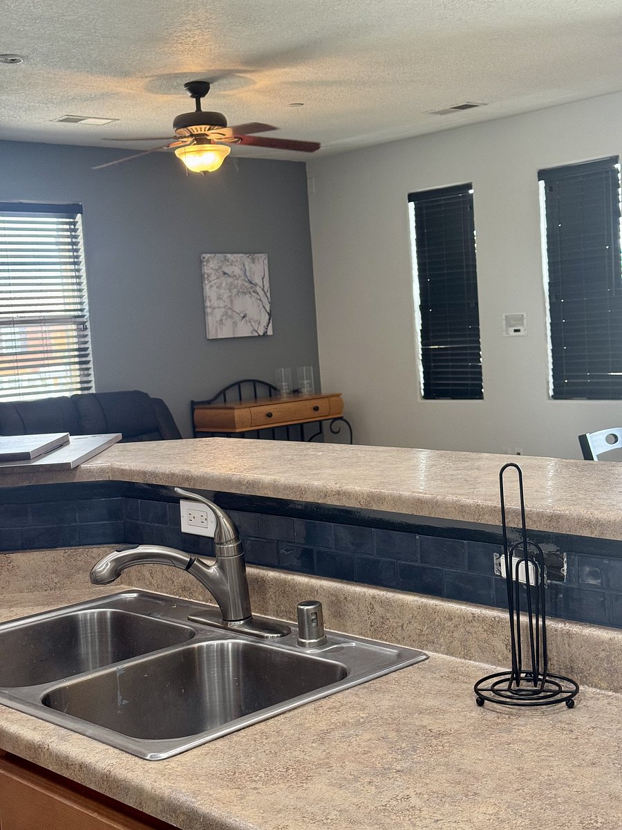 Furnished Finder property 1047768_1 photo 13