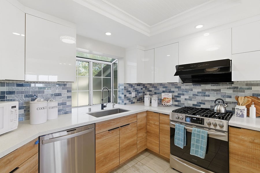 Furnished Finder property 1047778_1 photo 11