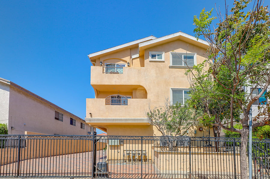Furnished Finder property 1047789_1 photo 4