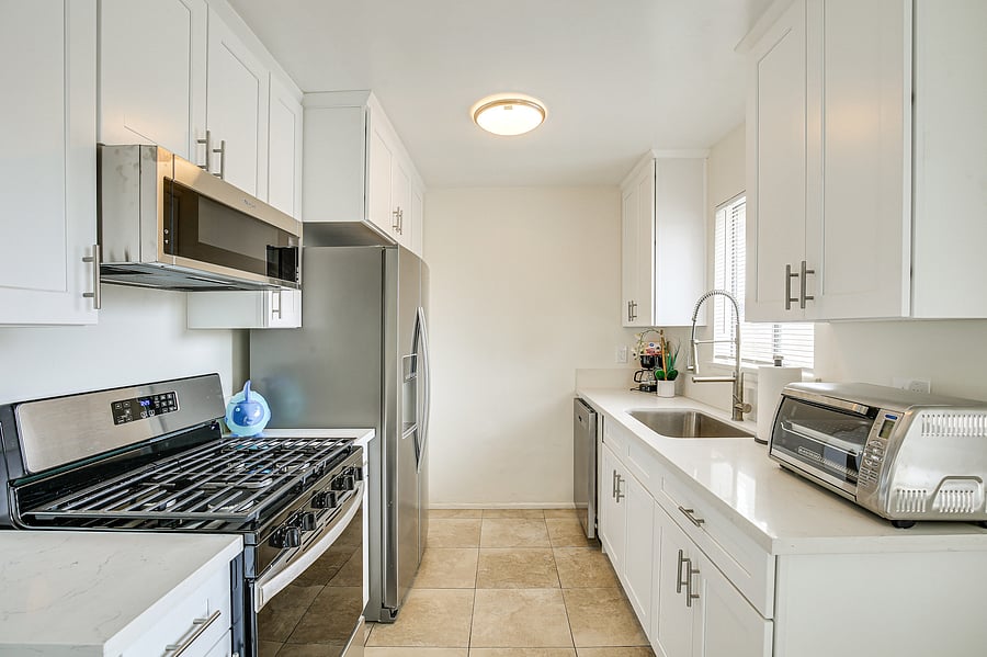 Furnished Finder property 1047792_1 photo 2