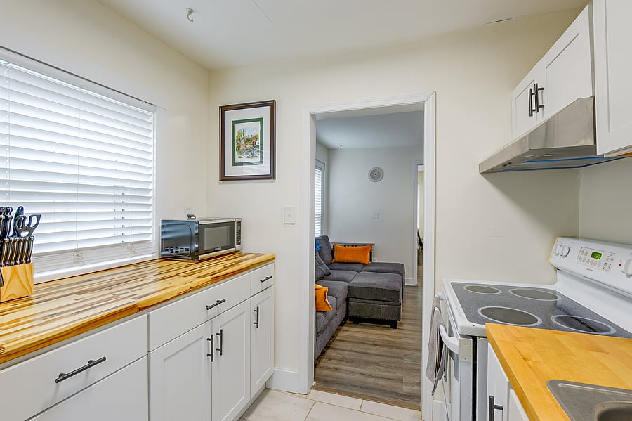 Furnished Finder property 1047804_1 photo 11