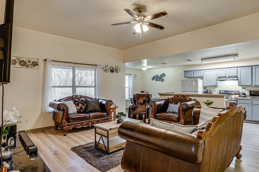 Furnished Finder property 1047810_1 photo 4