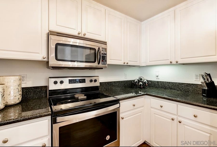 Furnished Finder property 1047838_1 photo 5