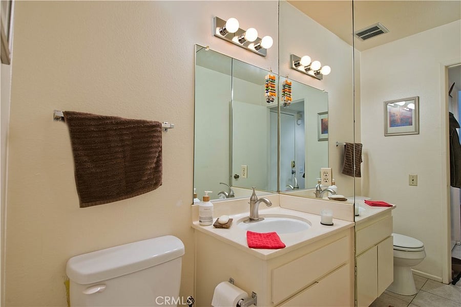 Furnished Finder property 1047839_1 photo 3