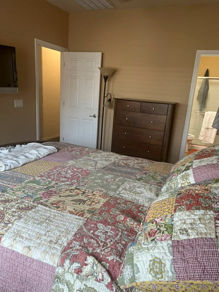Furnished Finder property 1047844_1 photo 7