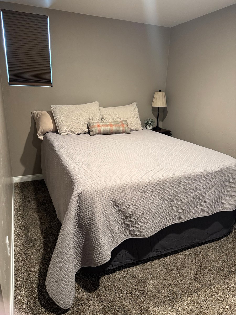 Furnished Finder property 1047851_1 photo 11