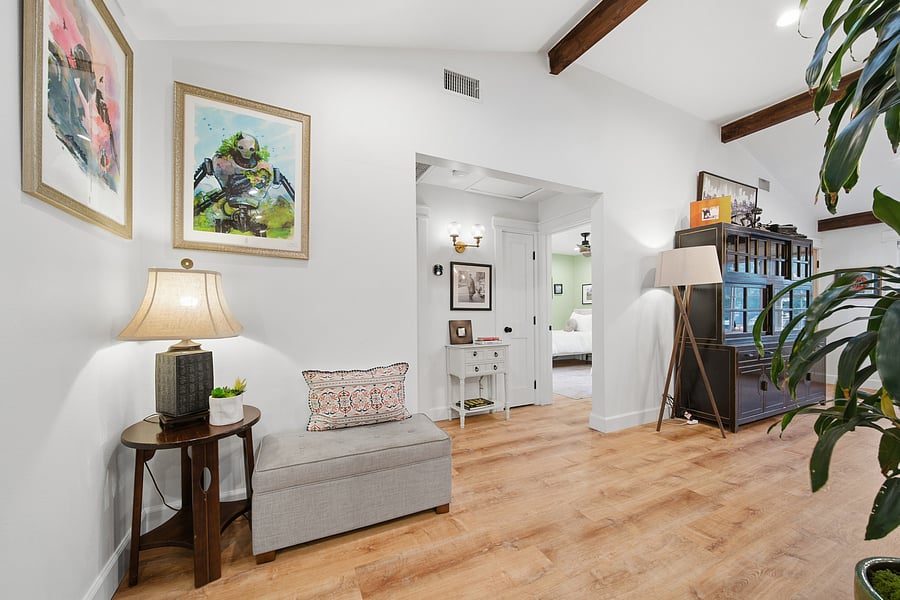 Furnished Finder property 1047863_1 photo 11