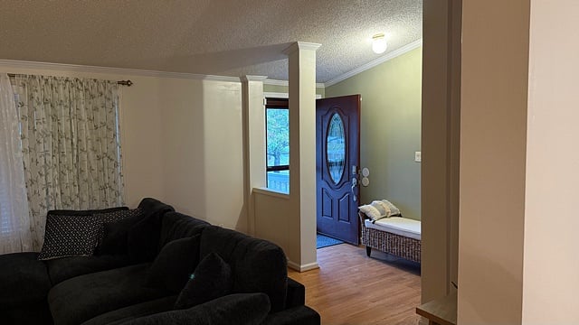 Furnished Finder property 1047893_1 photo 3