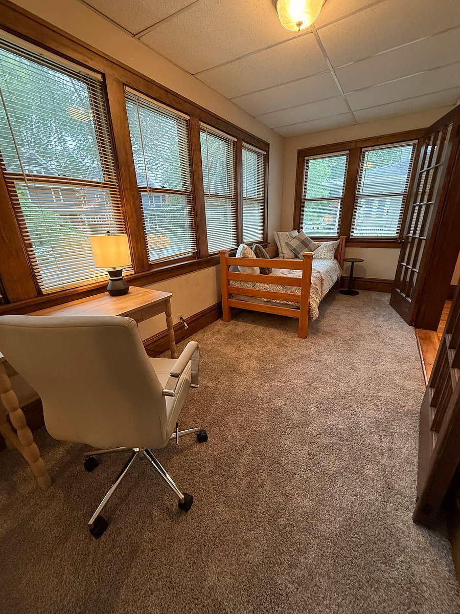 Furnished Finder property 1047898_1 photo 9