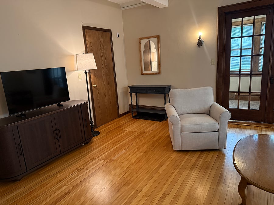 Furnished Finder property 1047898_1 photo 4