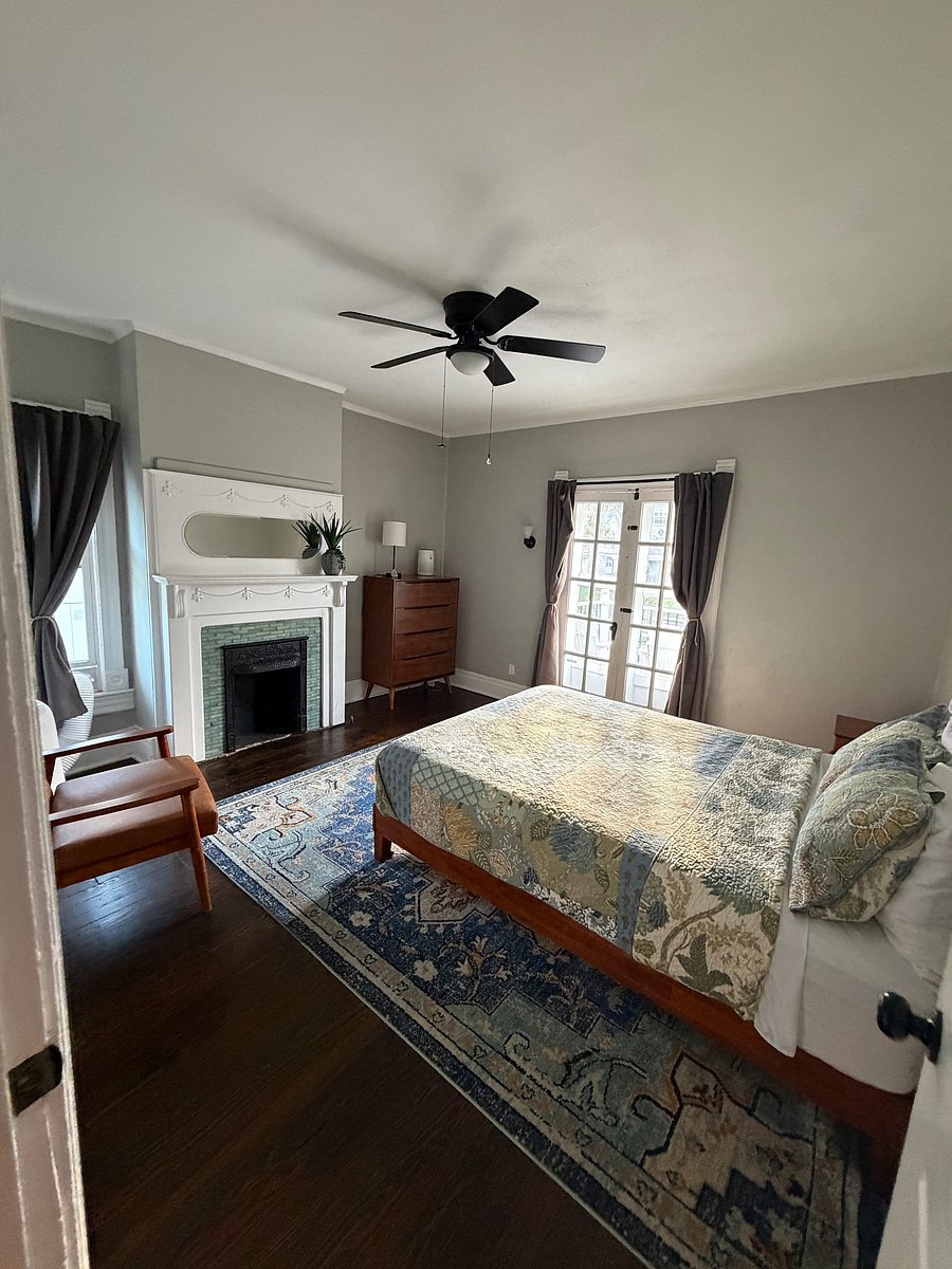 Furnished Finder property 1047913_1 photo 2