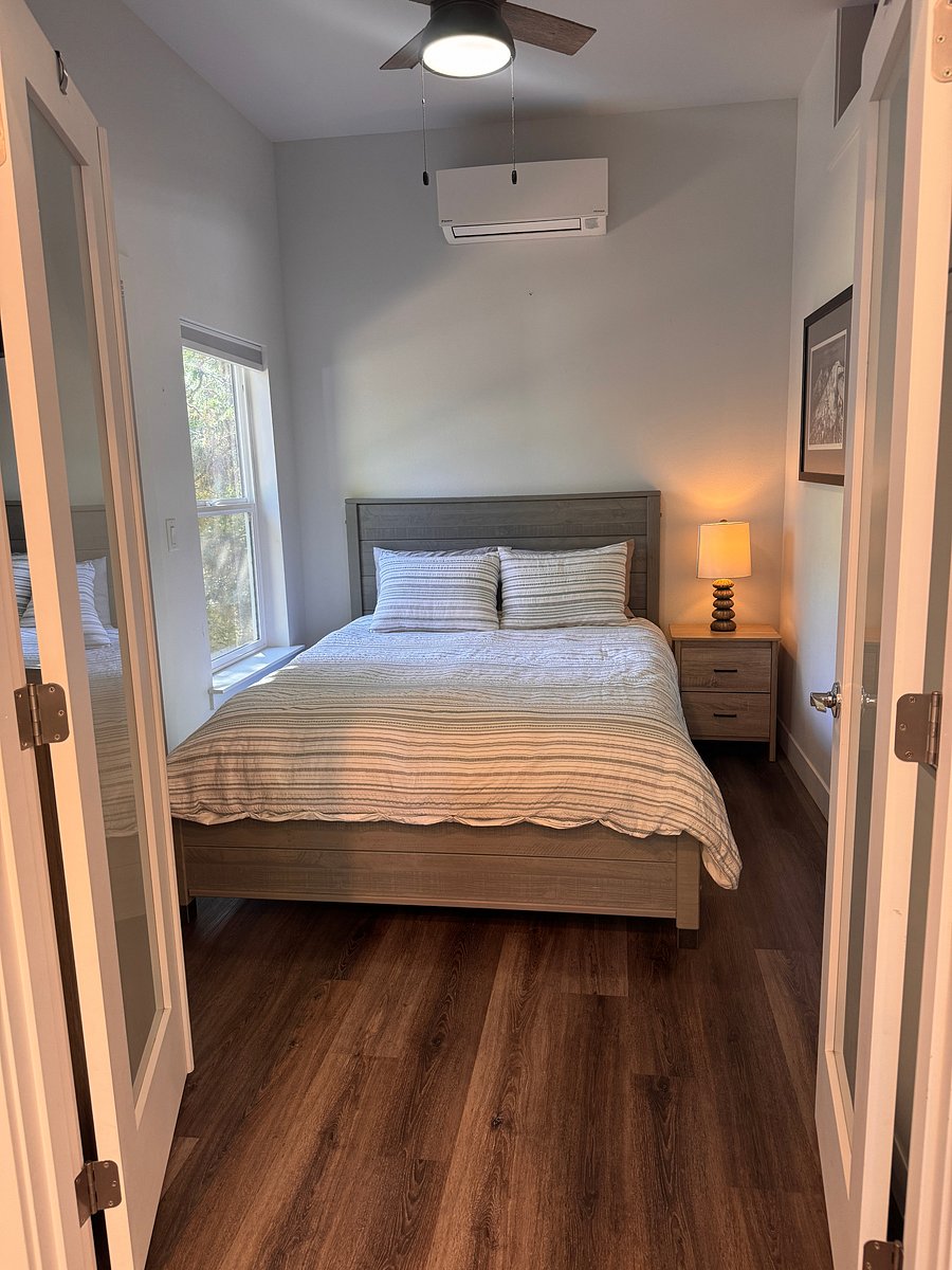 Furnished Finder property 1047927_1 photo 3