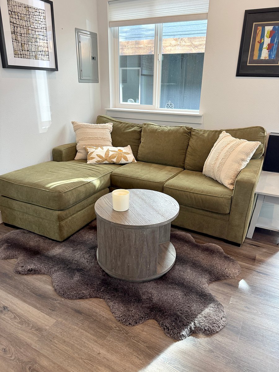 Furnished Finder property 1047927_1 photo 7