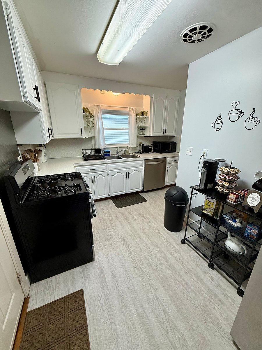 Furnished Finder property 1047930_1 photo 4