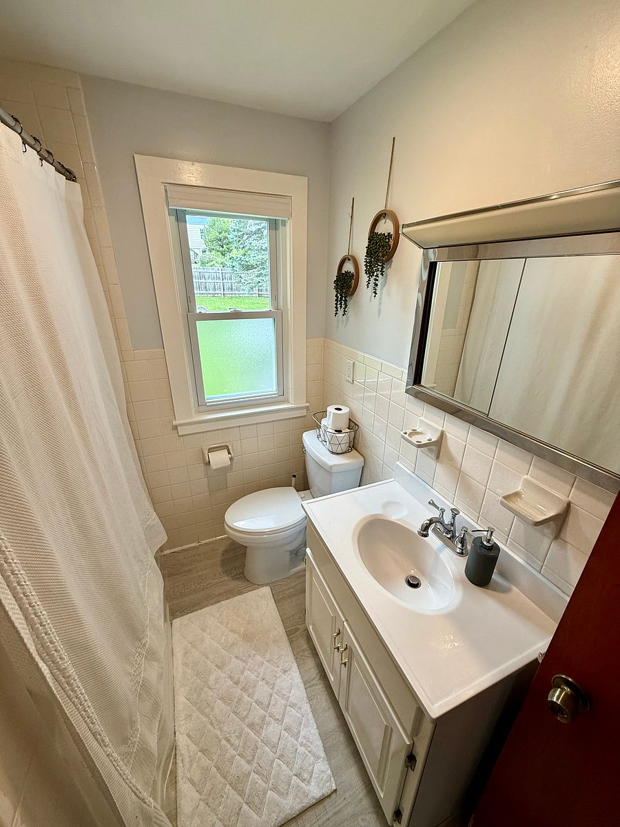 Furnished Finder property 1047930_1 photo 10