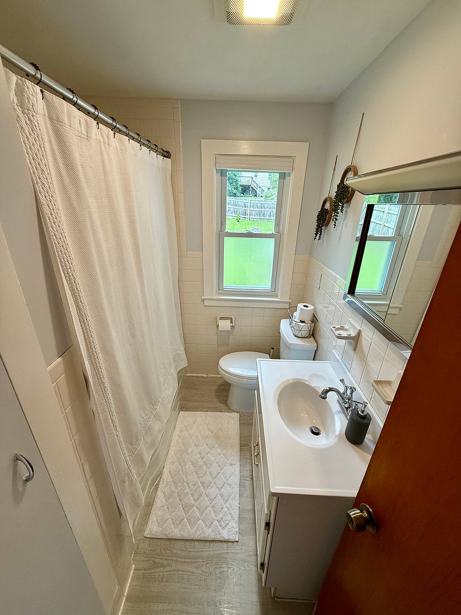 Furnished Finder property 1047930_1 photo 11