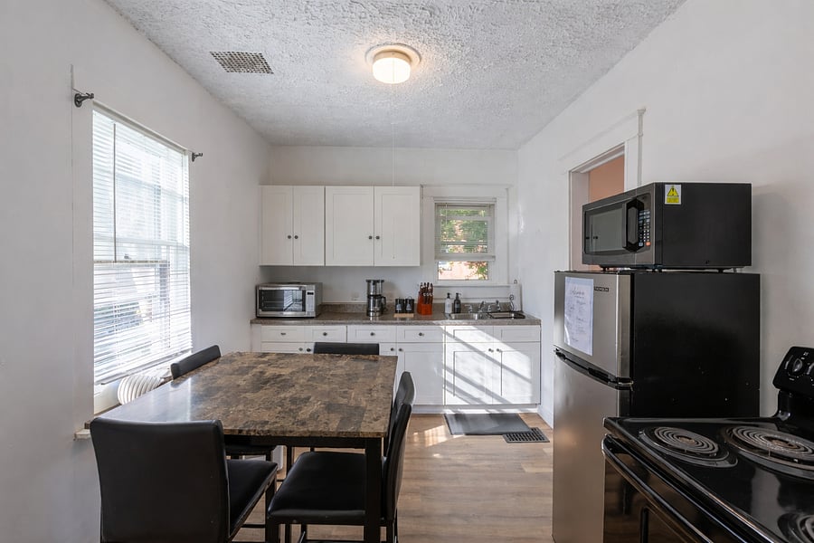 Furnished Finder property 1047956_1 photo 15