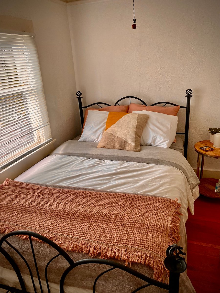 Furnished Finder property 1047961_1 photo 24